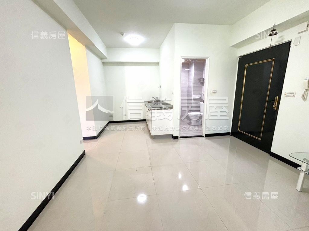 未來捷運站電梯兩房車房屋室內格局與周邊環境