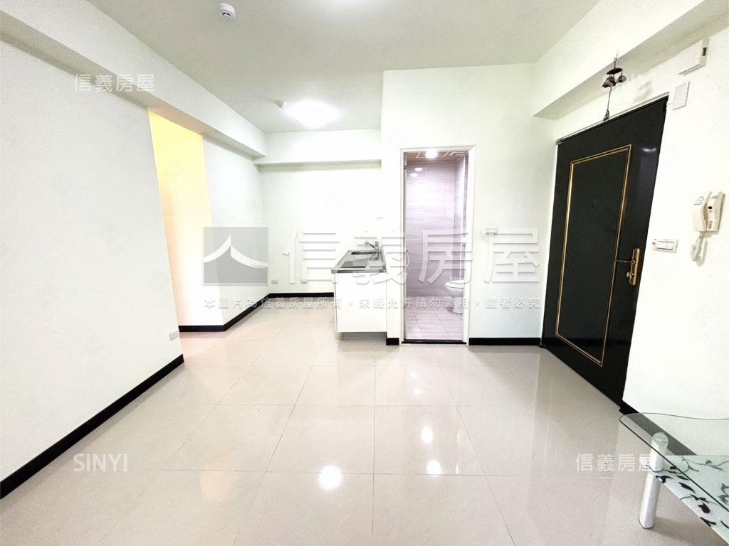 未來捷運站電梯兩房車房屋室內格局與周邊環境