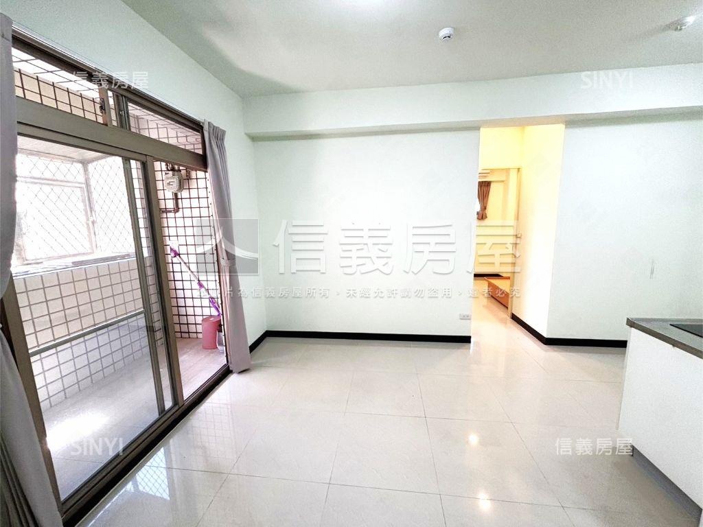 未來捷運站電梯兩房車房屋室內格局與周邊環境