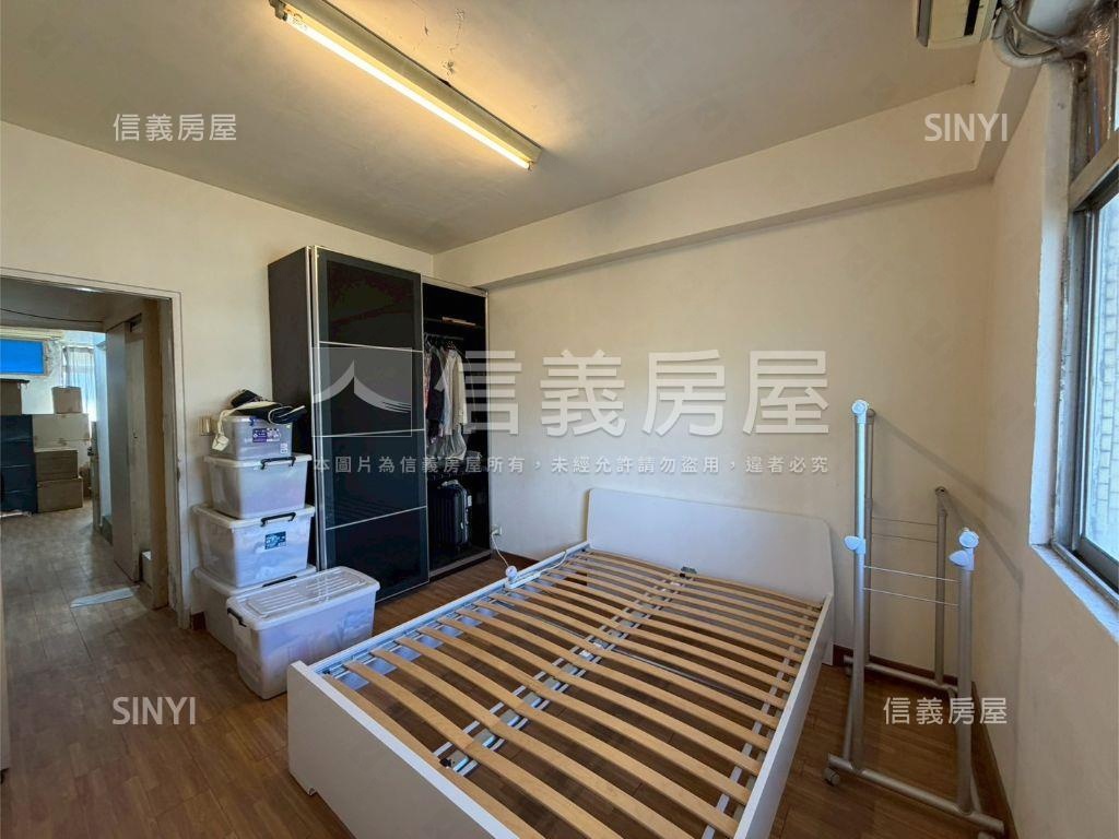 一江新城三房房屋室內格局與周邊環境