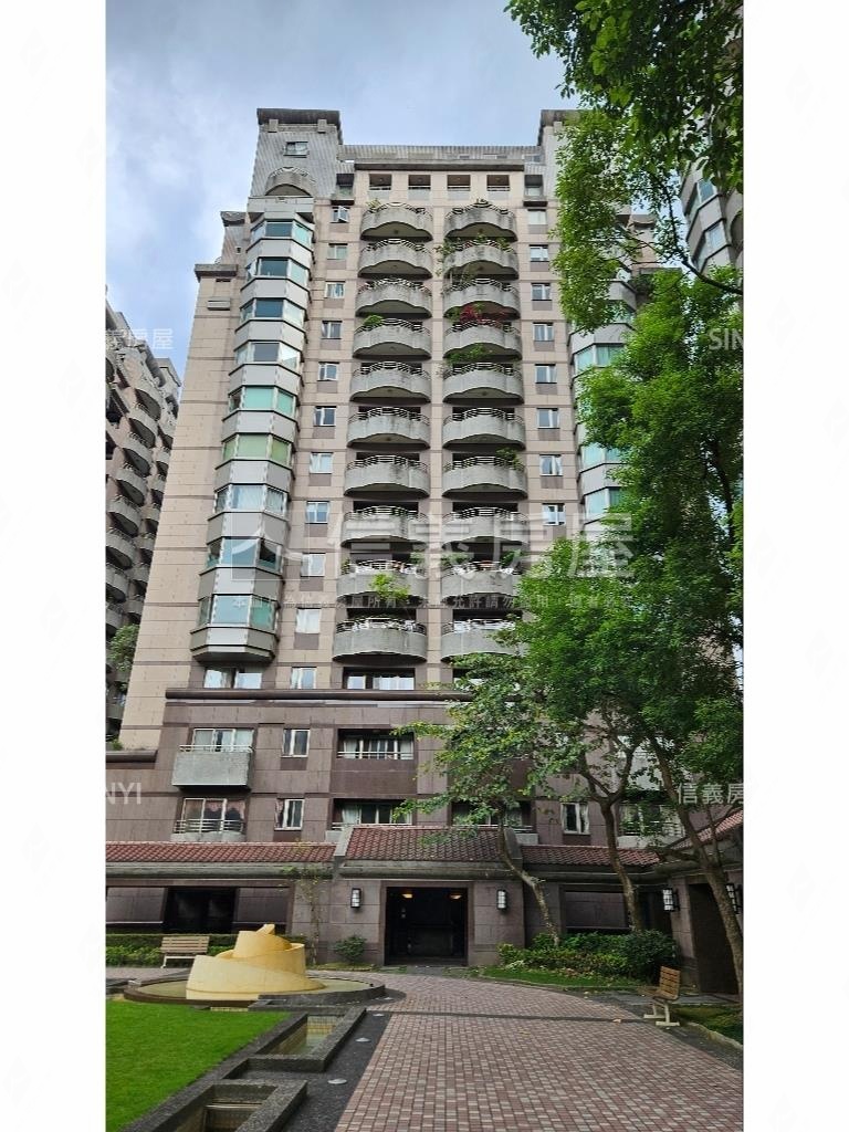 依山傍水故宮好邸房屋室內格局與周邊環境