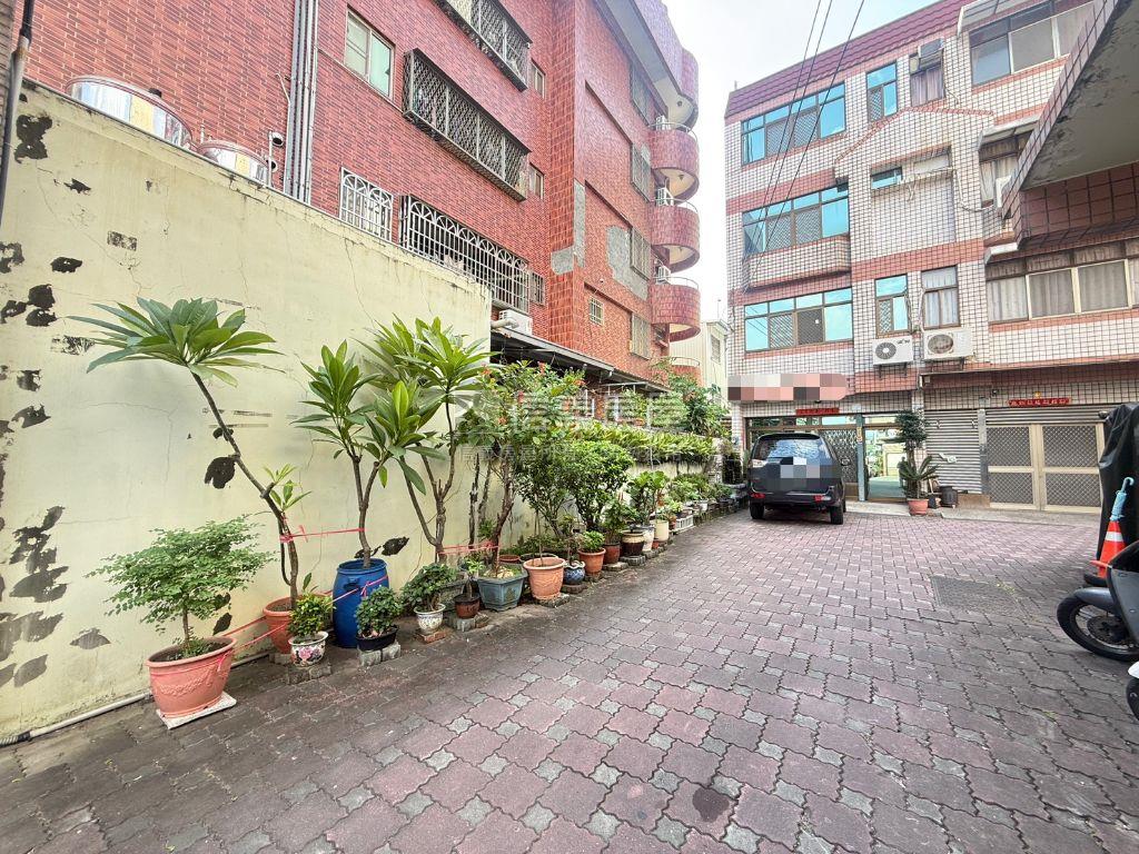 小資活巷透天房屋室內格局與周邊環境