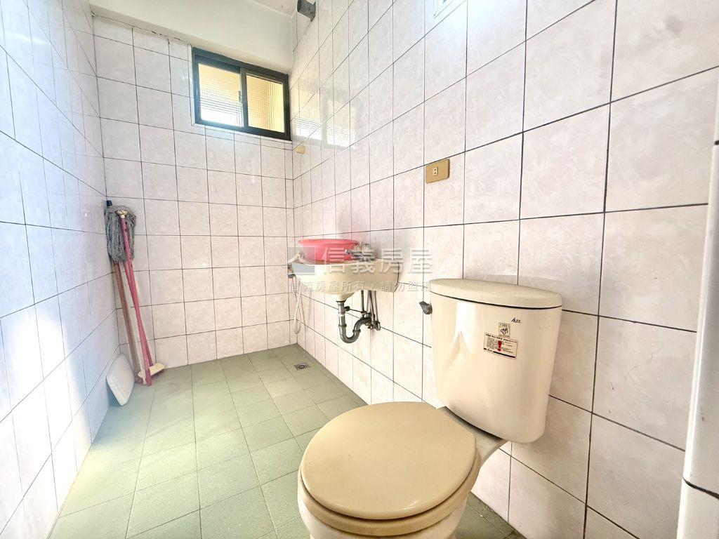 小資活巷透天房屋室內格局與周邊環境