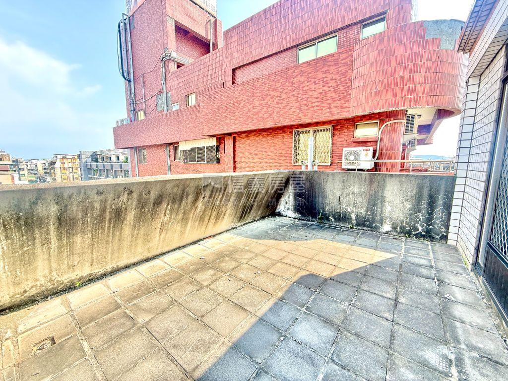 小資活巷透天房屋室內格局與周邊環境