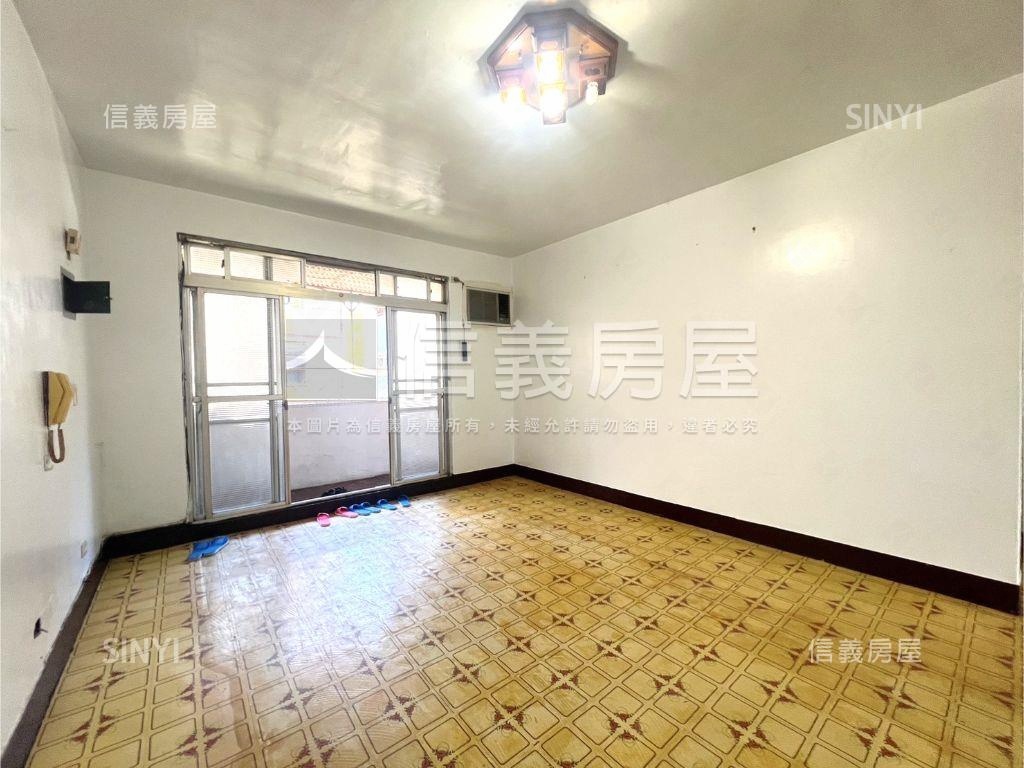 新店低總採光公寓房屋室內格局與周邊環境