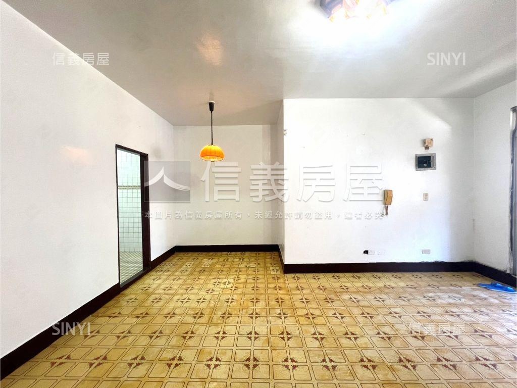 新店低總採光公寓房屋室內格局與周邊環境