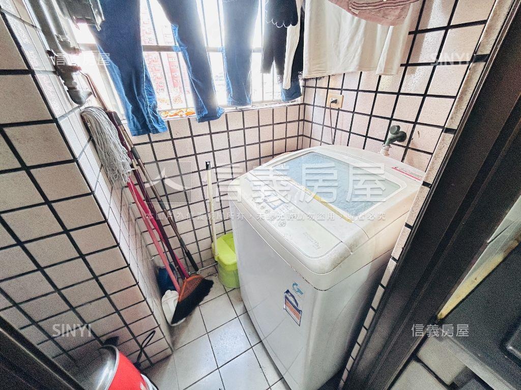 寶慶路便宜超值三房車位房屋室內格局與周邊環境