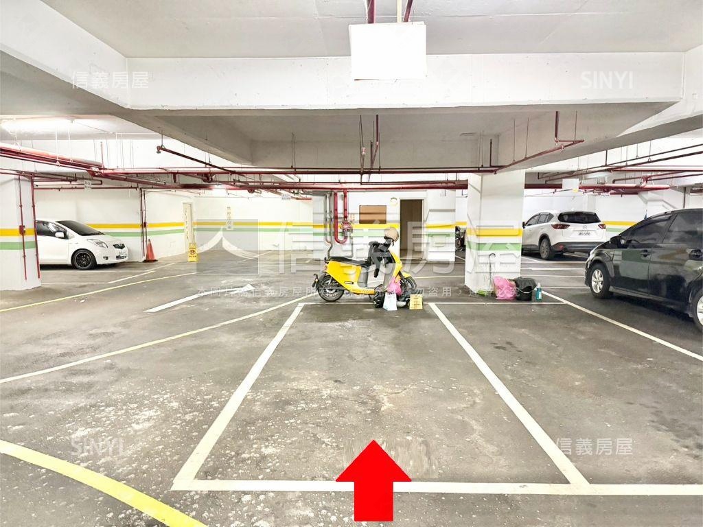 近未來捷運景觀三房車位房屋室內格局與周邊環境