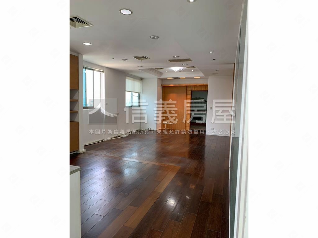 稀有釋出忠孝天廈高樓美景房屋室內格局與周邊環境