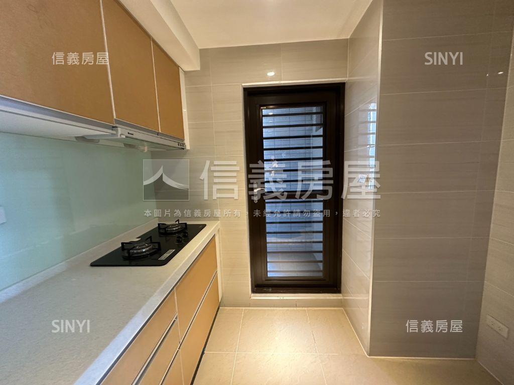 三珉築琚９樓兩房房屋室內格局與周邊環境