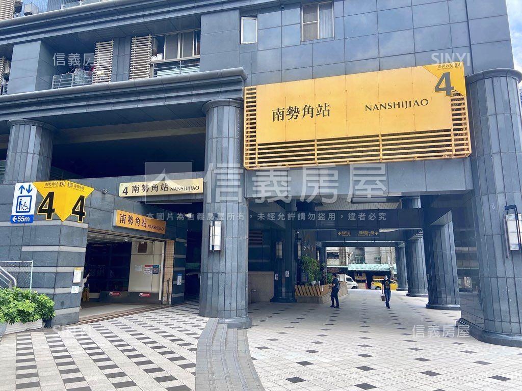 總站捷運邊間開窗三房房屋室內格局與周邊環境