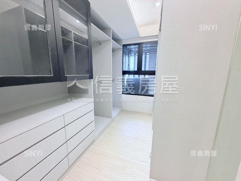 溫馨裝潢太陽帝國三房車位房屋室內格局與周邊環境