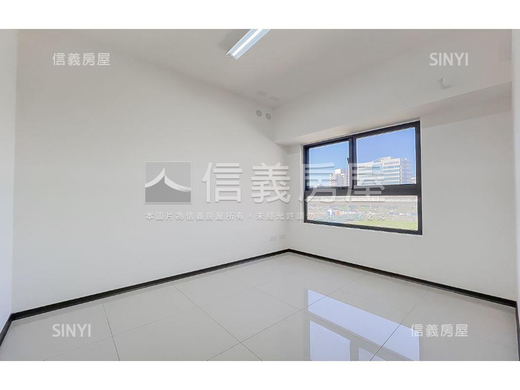 松風館主陽２７坪先看這間房屋室內格局與周邊環境