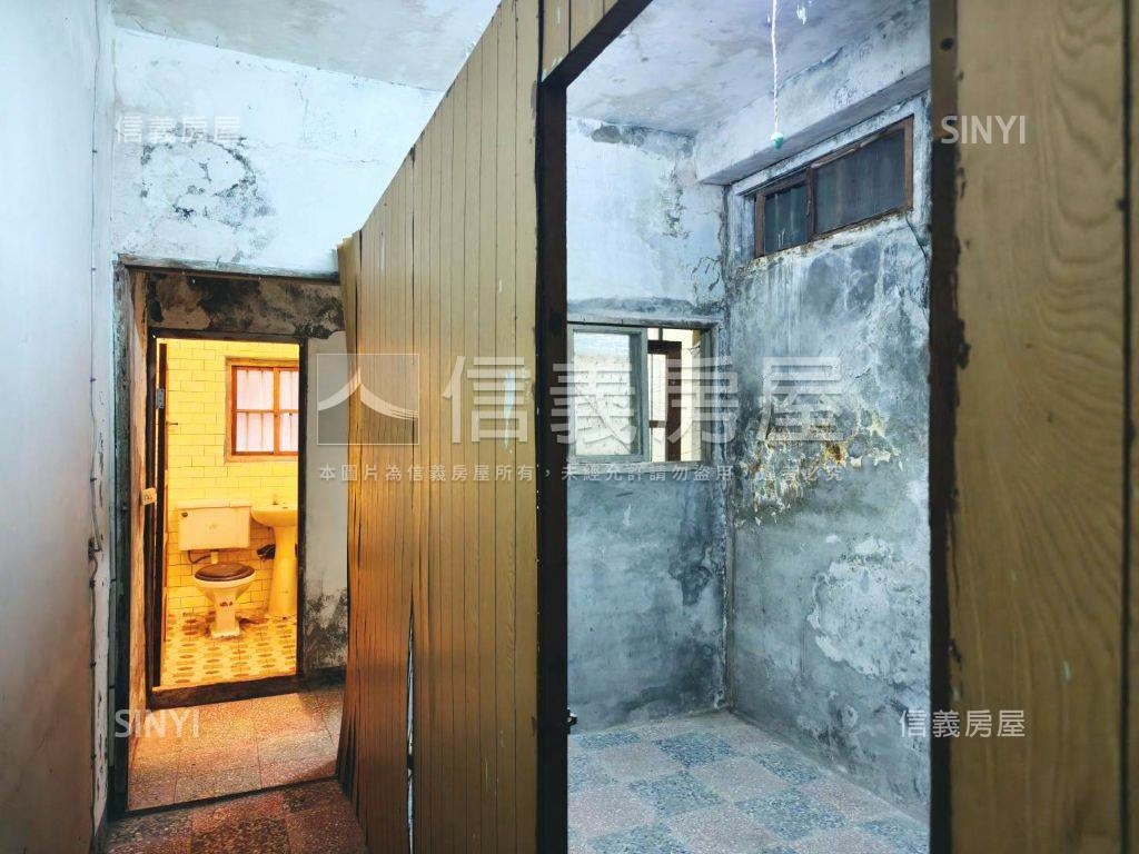 【ＶＲ】萬大市場旁靜透天房屋室內格局與周邊環境