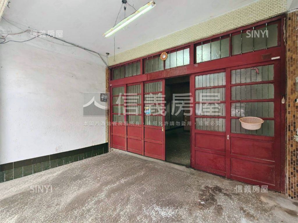 【ＶＲ】萬大市場旁靜透天房屋室內格局與周邊環境