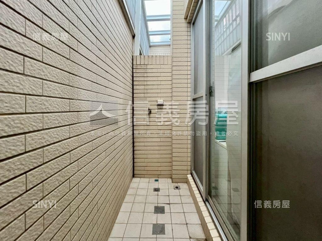 宗大建設！湖美霞觀雙車透房屋室內格局與周邊環境