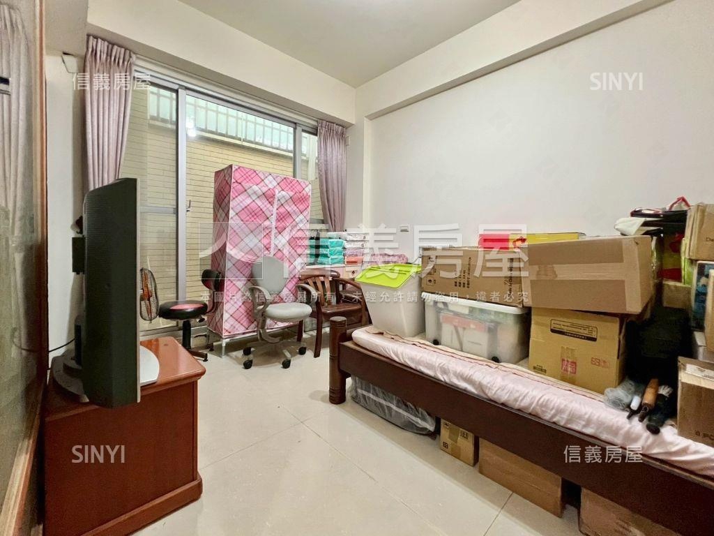 宗大建設！湖美霞觀雙車透房屋室內格局與周邊環境