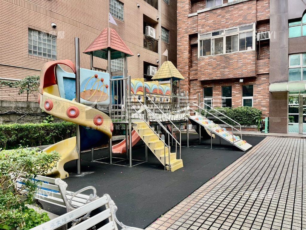 三重傳奇房屋室內格局與周邊環境