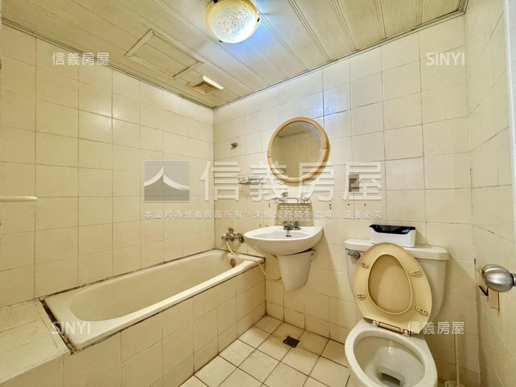 文化皇家四維五福四房平車房屋室內格局與周邊環境