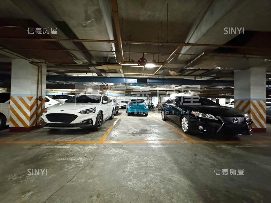 文化皇家四維五福四房平車房屋室內格局與周邊環境