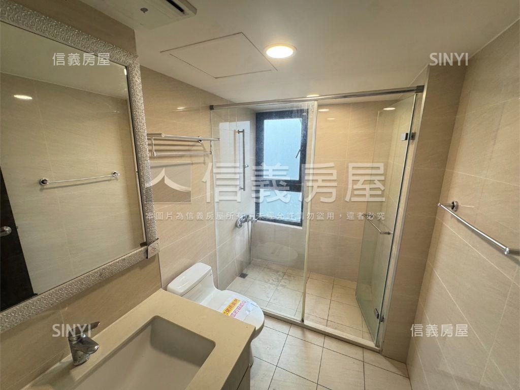 綠園道⭐樹梢戶三房平車房屋室內格局與周邊環境