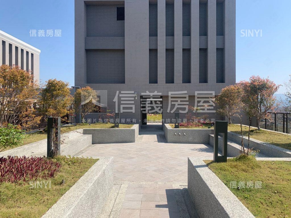 綠園道⭐樹梢戶三房平車房屋室內格局與周邊環境