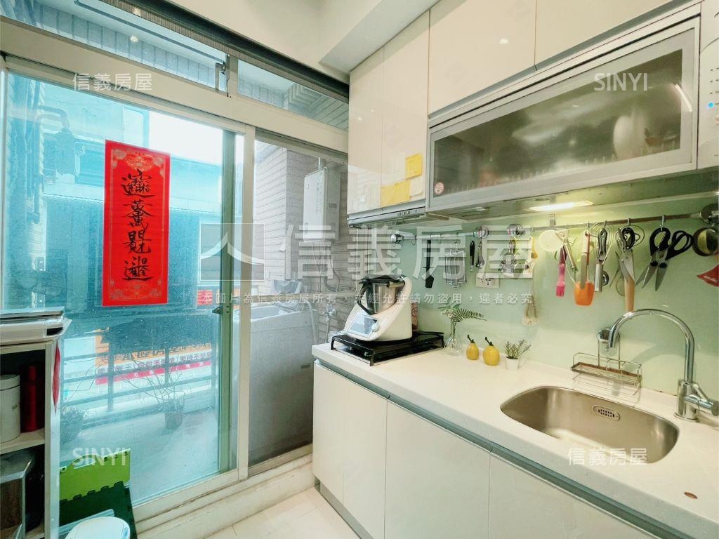 新★松江南京捷運三房車位房屋室內格局與周邊環境