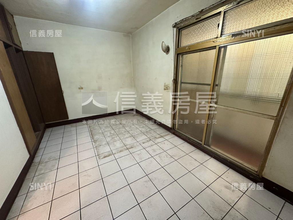 水田街公寓２樓房屋室內格局與周邊環境