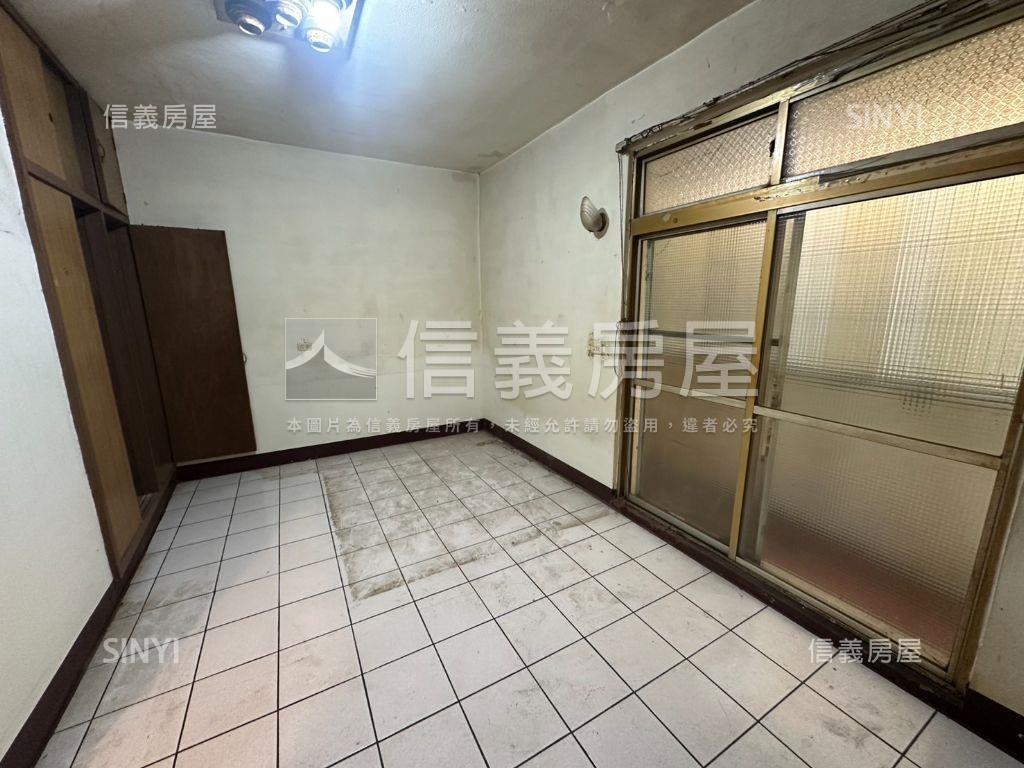 水田街公寓２樓房屋室內格局與周邊環境