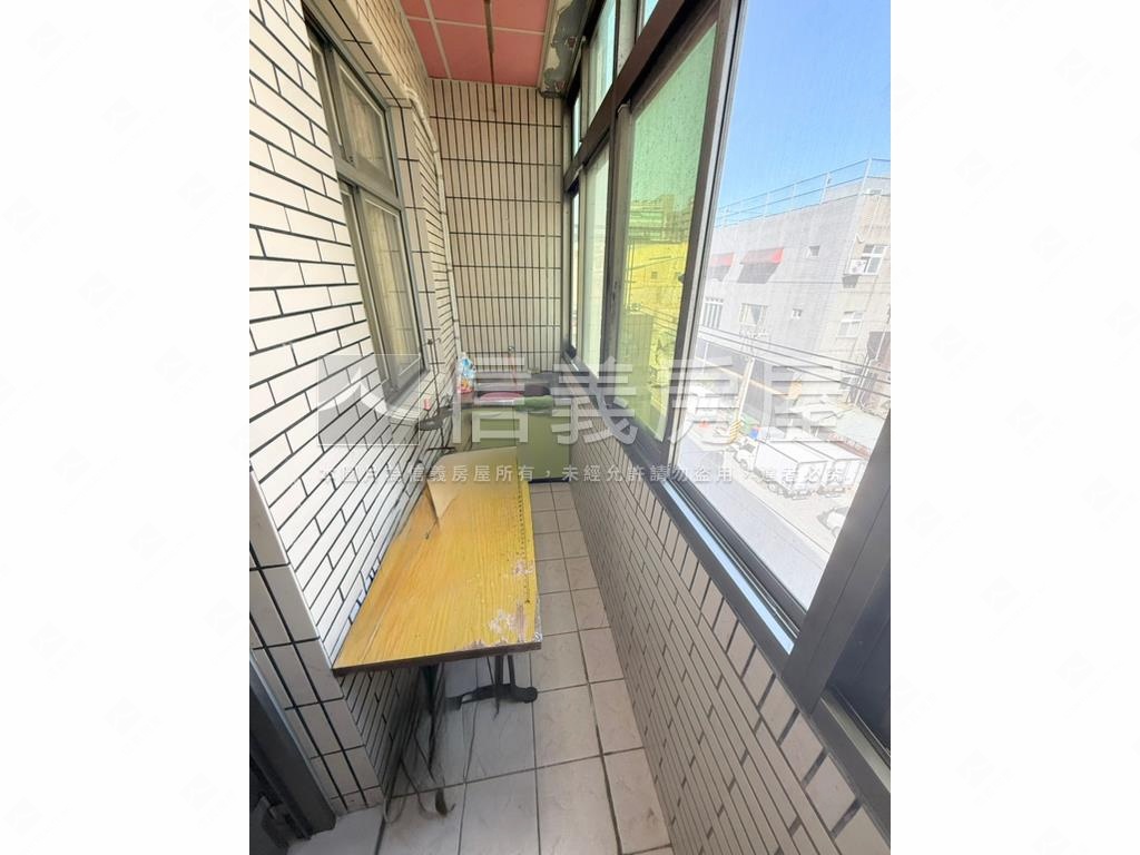 近先嗇宮捷運站三樓大空間房屋室內格局與周邊環境