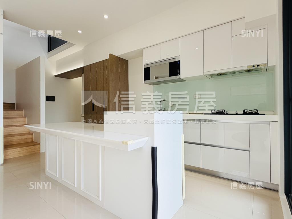 大坪林高樓景觀裝潢美宅房屋室內格局與周邊環境