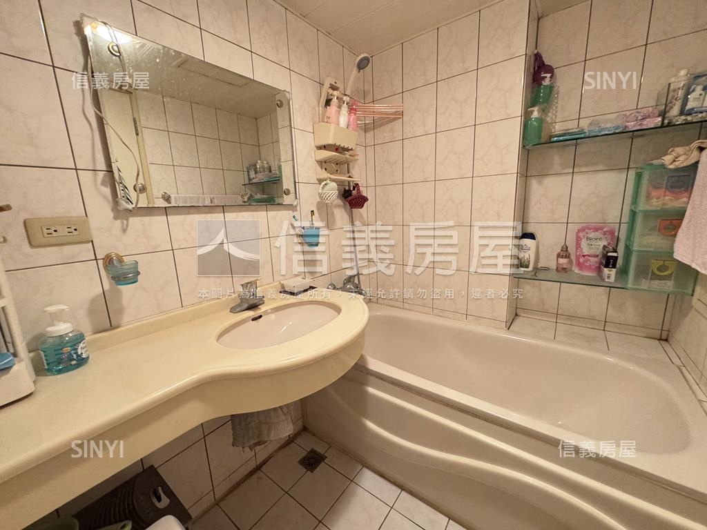 大坪林一房一廳稀有釋出房屋室內格局與周邊環境