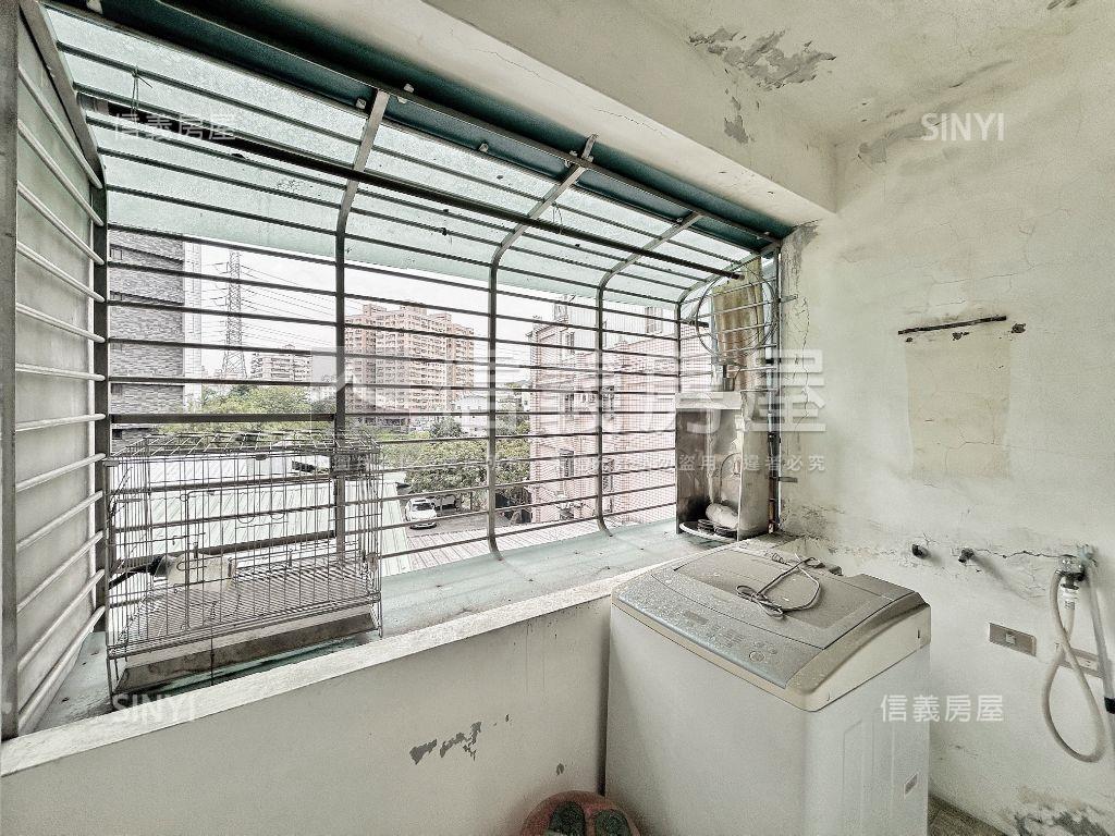 民西三樓兩戶打通美寓車位房屋室內格局與周邊環境