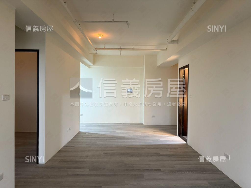 璟都艾美高樓邊間３房房屋室內格局與周邊環境