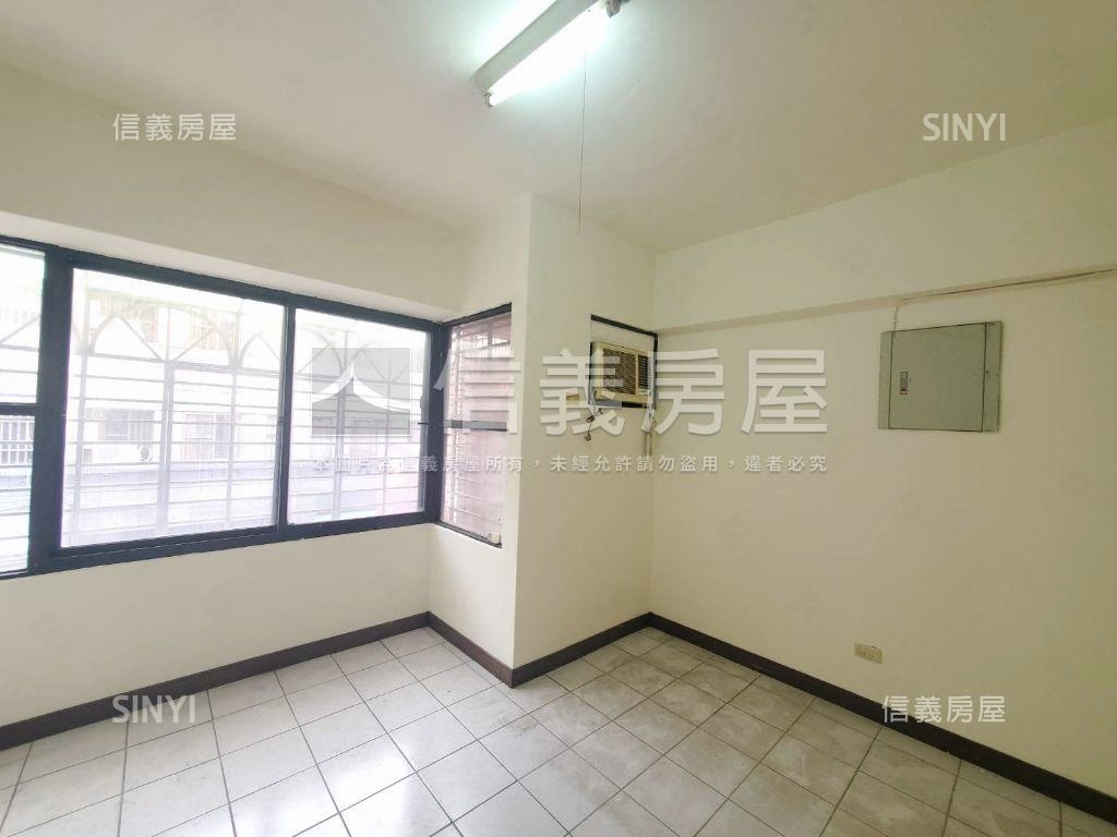❤中興路一段挑高美樓店❤房屋室內格局與周邊環境
