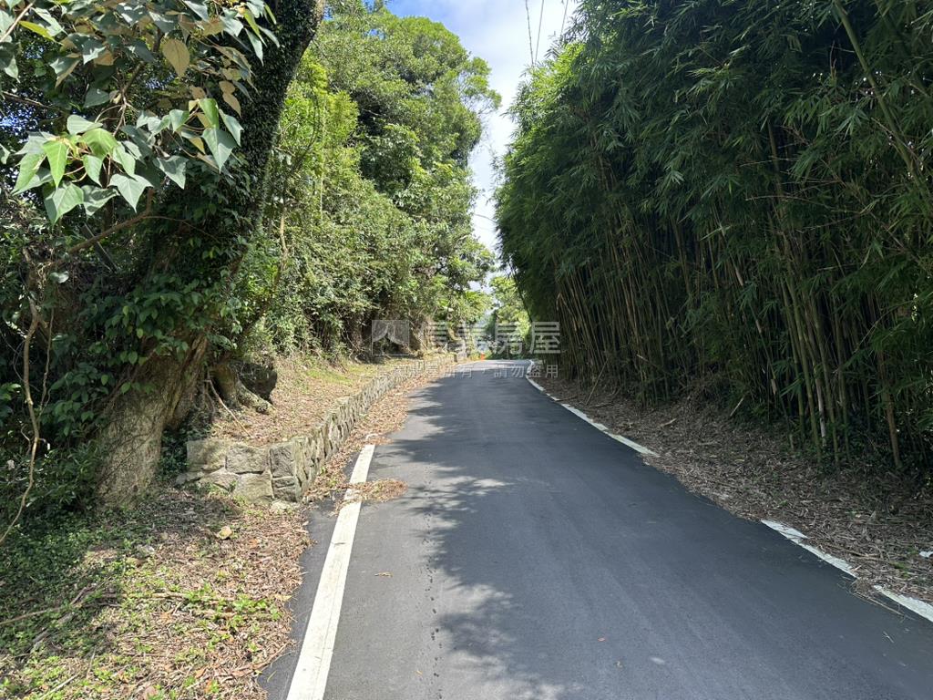 平菁街１４３７坪臨路土地房屋室內格局與周邊環境