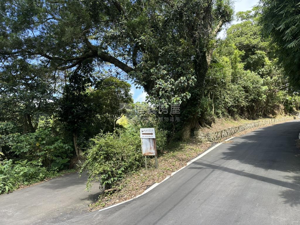 平菁街１４３７坪臨路土地房屋室內格局與周邊環境