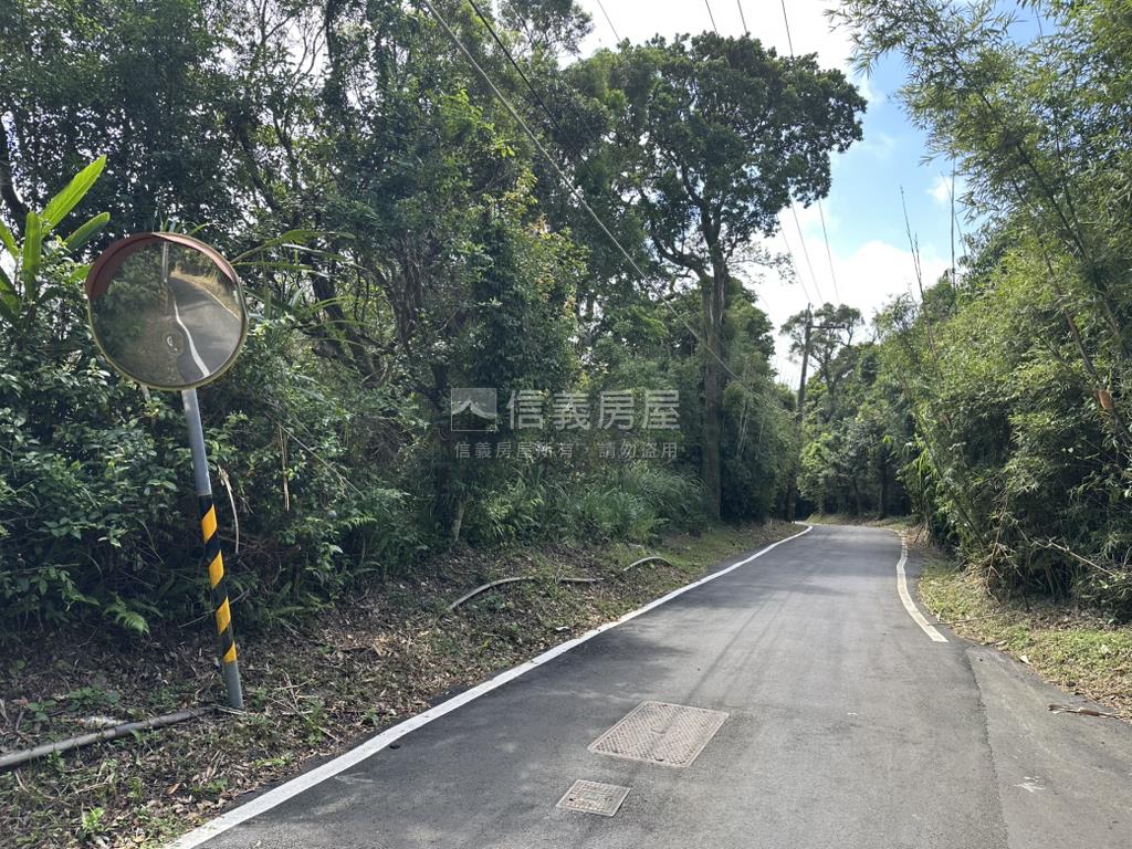 平菁街１４３７坪臨路土地房屋室內格局與周邊環境