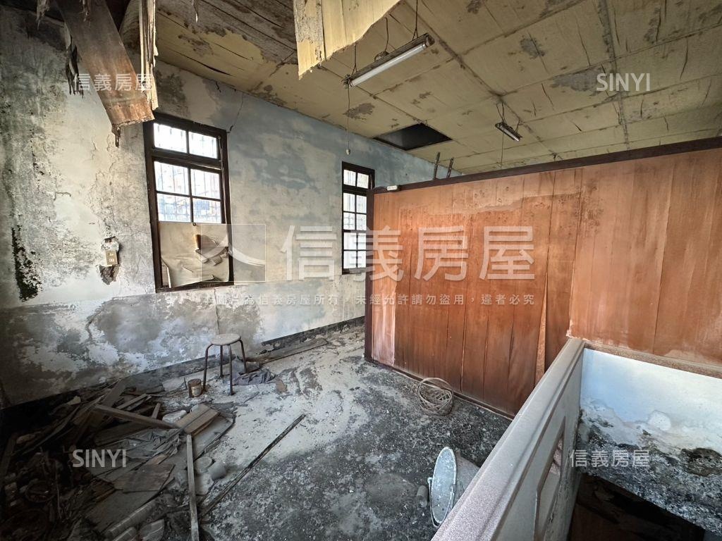 中西區約２０６．３４坪地房屋室內格局與周邊環境