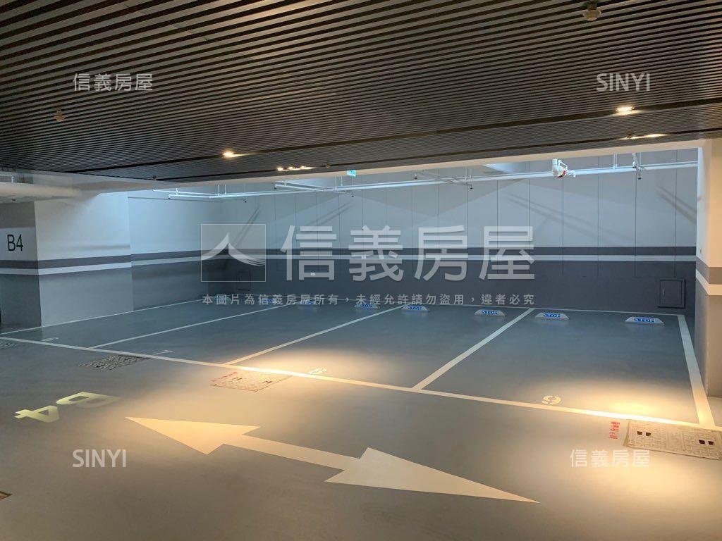 帝王昭揚乾坤面總圖景觀戶房屋室內格局與周邊環境