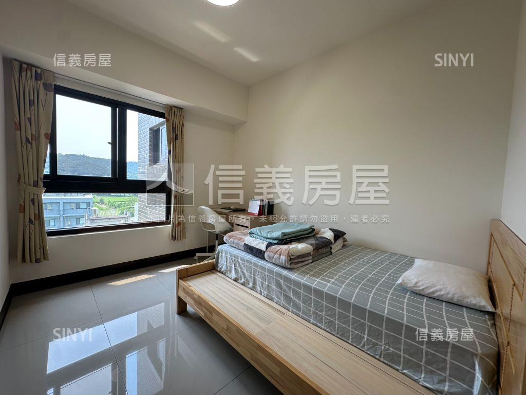 竹北甜心三房車位房屋室內格局與周邊環境