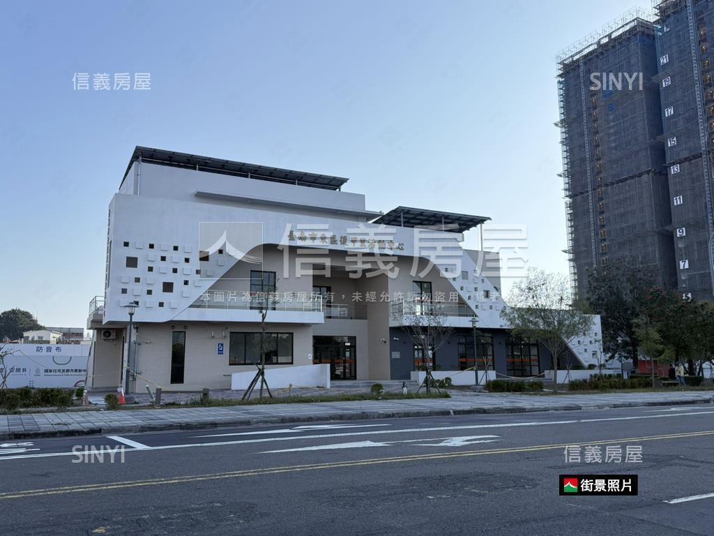 東區平實營區高樓雙車位房屋室內格局與周邊環境