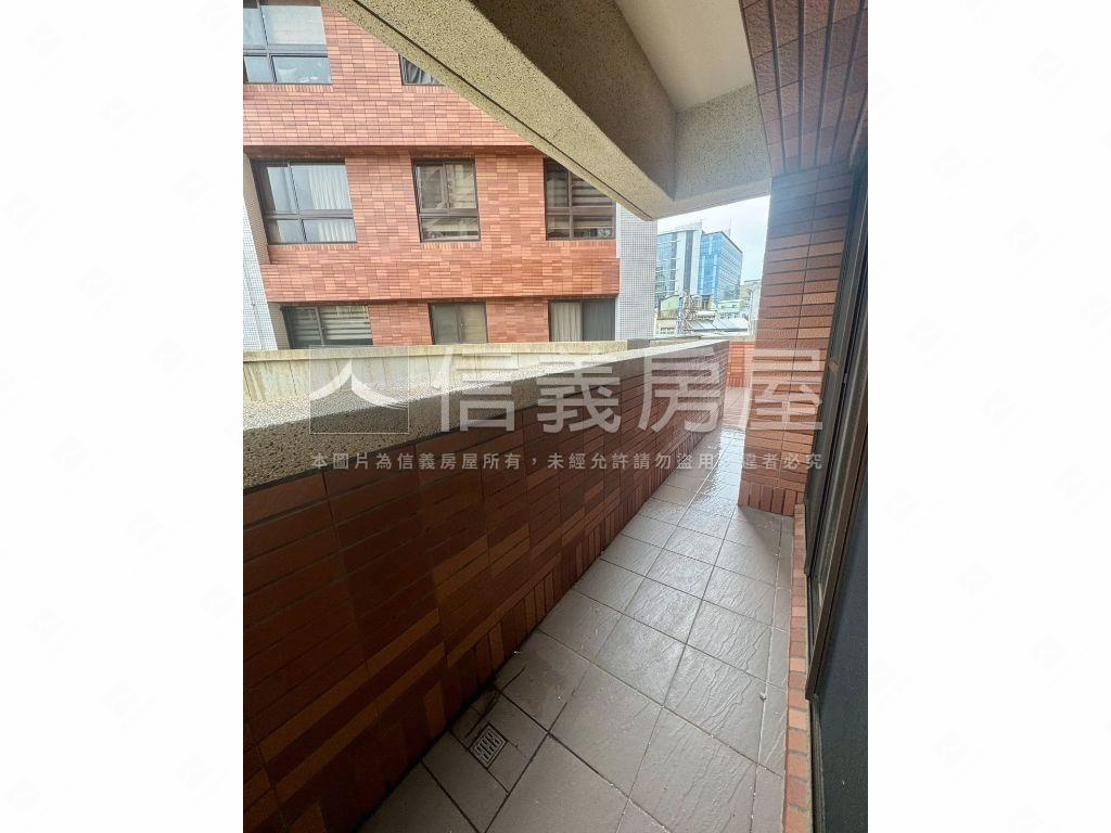 站前之星低總價三房房屋室內格局與周邊環境