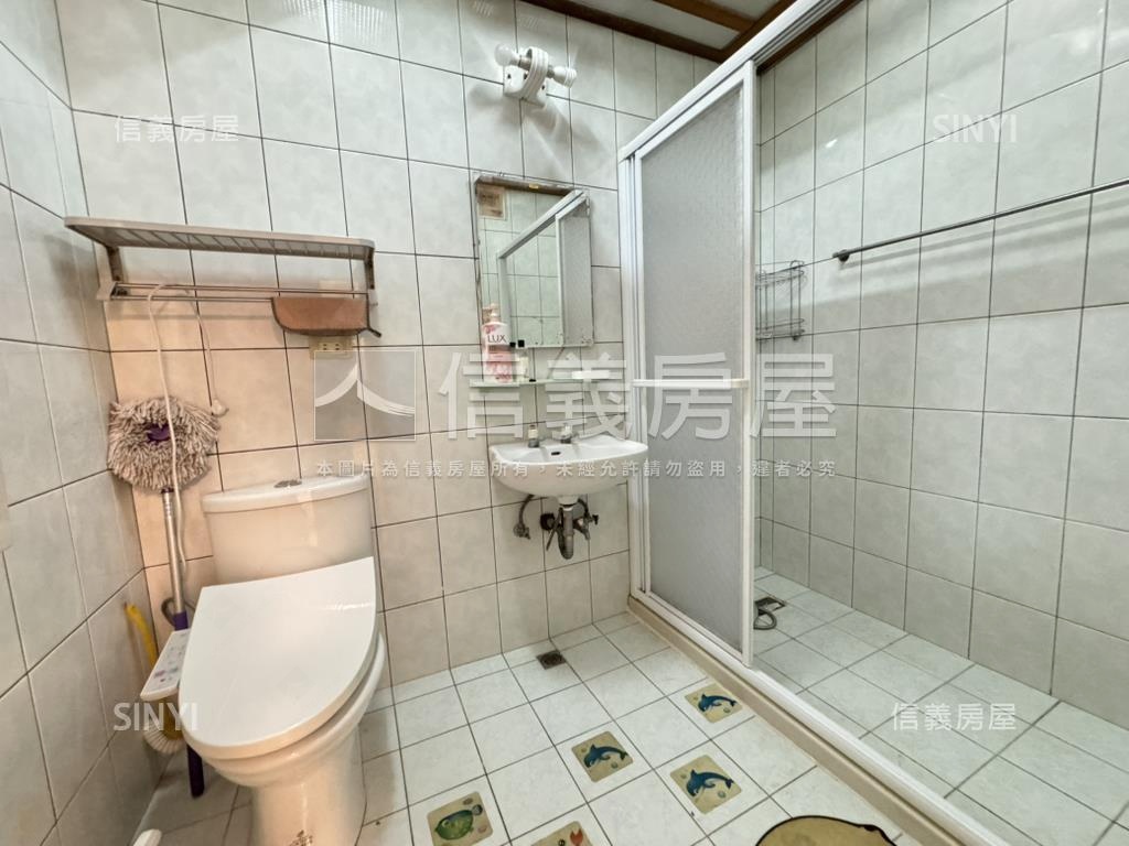 內科港墘三樓房屋室內格局與周邊環境