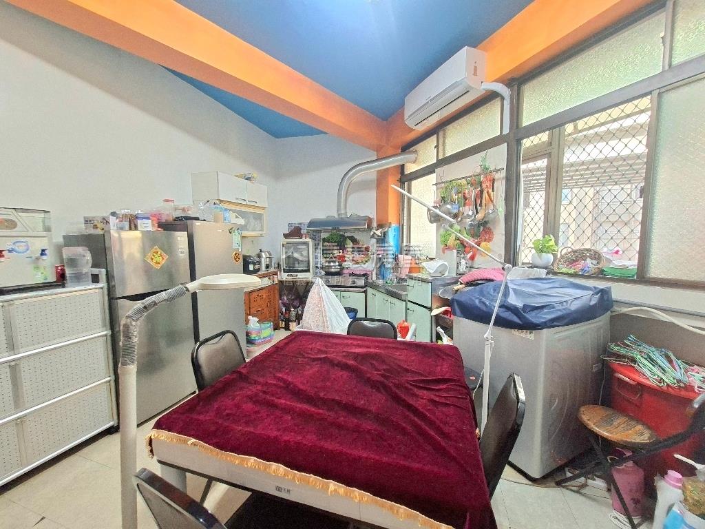 鐵道潛力｜ＲＣ獨棟美店住房屋室內格局與周邊環境