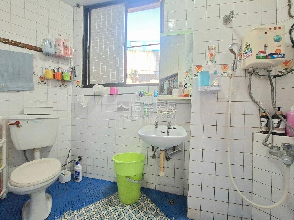鐵道潛力｜ＲＣ獨棟美店住房屋室內格局與周邊環境