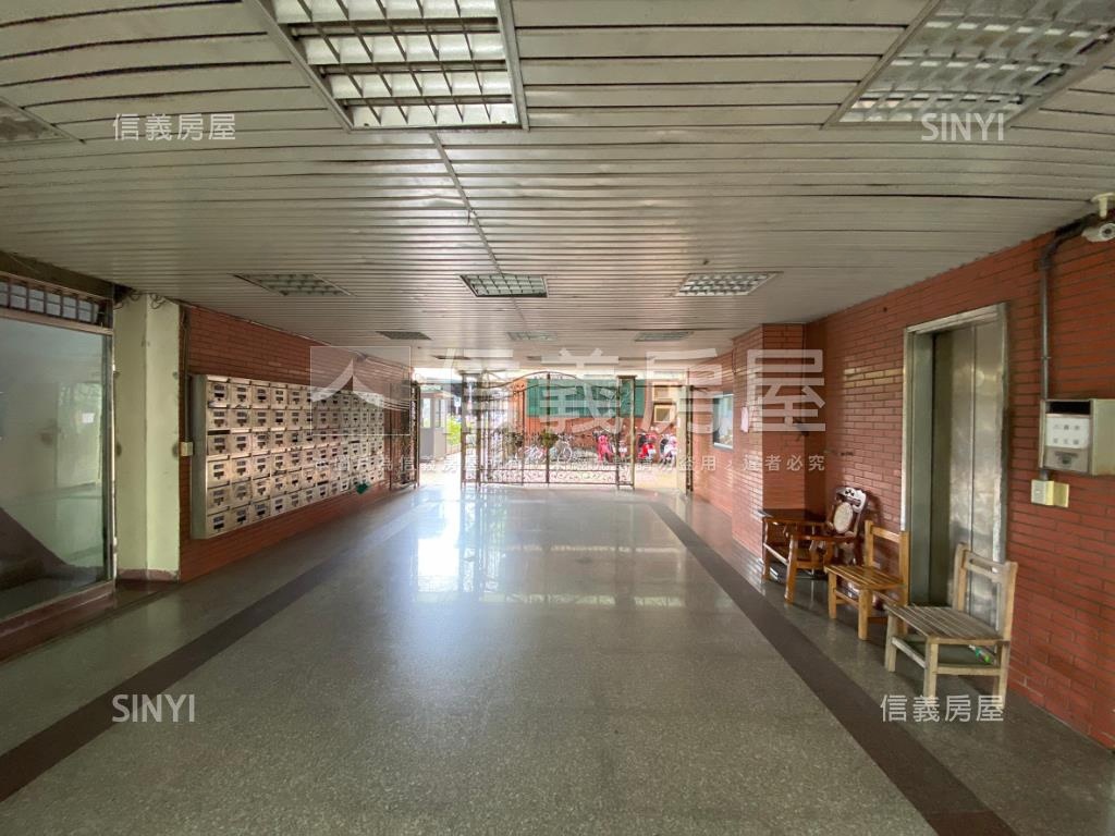 近北側重劃區稀有套房房屋室內格局與周邊環境