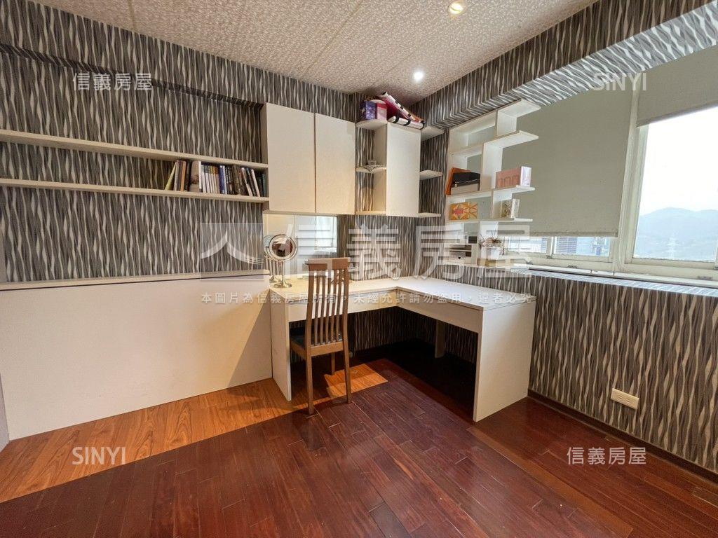 仁愛特區樓中樓景觀三房房屋室內格局與周邊環境