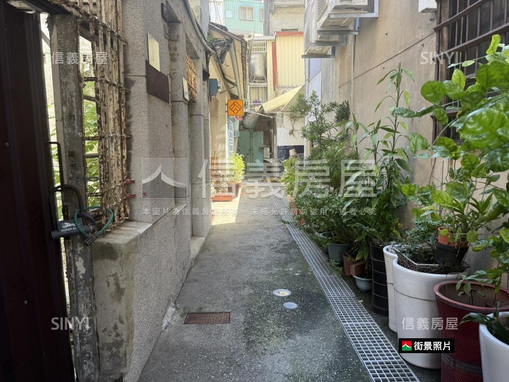 中西區住五成功路土地房屋室內格局與周邊環境