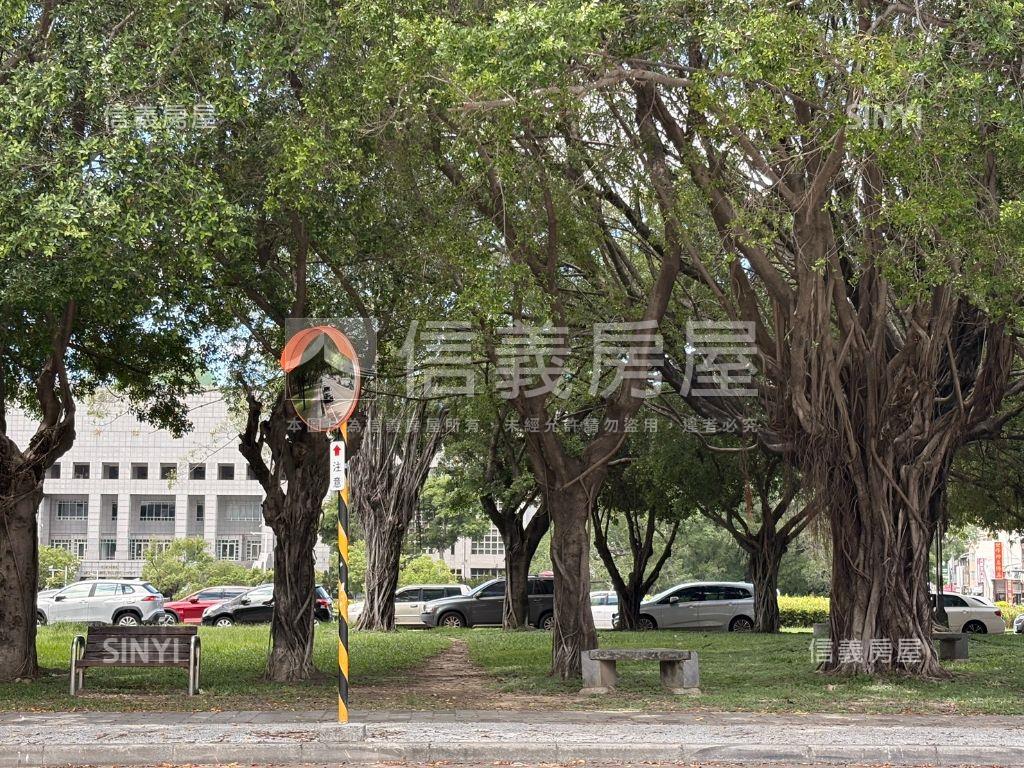 南園面國圖館大三房平車房屋室內格局與周邊環境